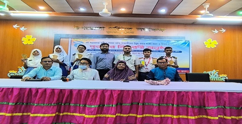 বিতর্কের মঞ্চে আমাদের গৌরবোজ্জ্বল সাফল্য
